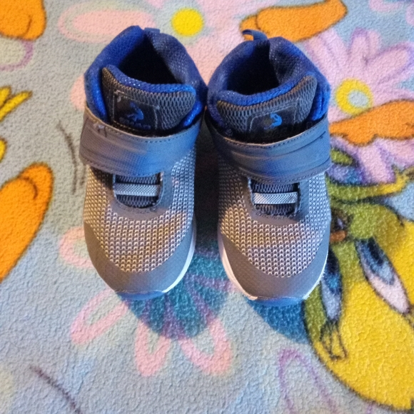 Boys tennis. - Picture 4 of 4